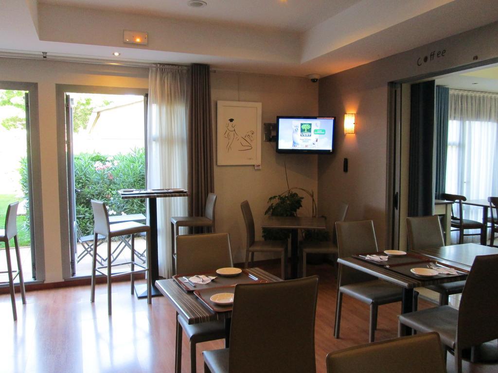 Top Motel อิสทร์ ภายนอก รูปภาพ