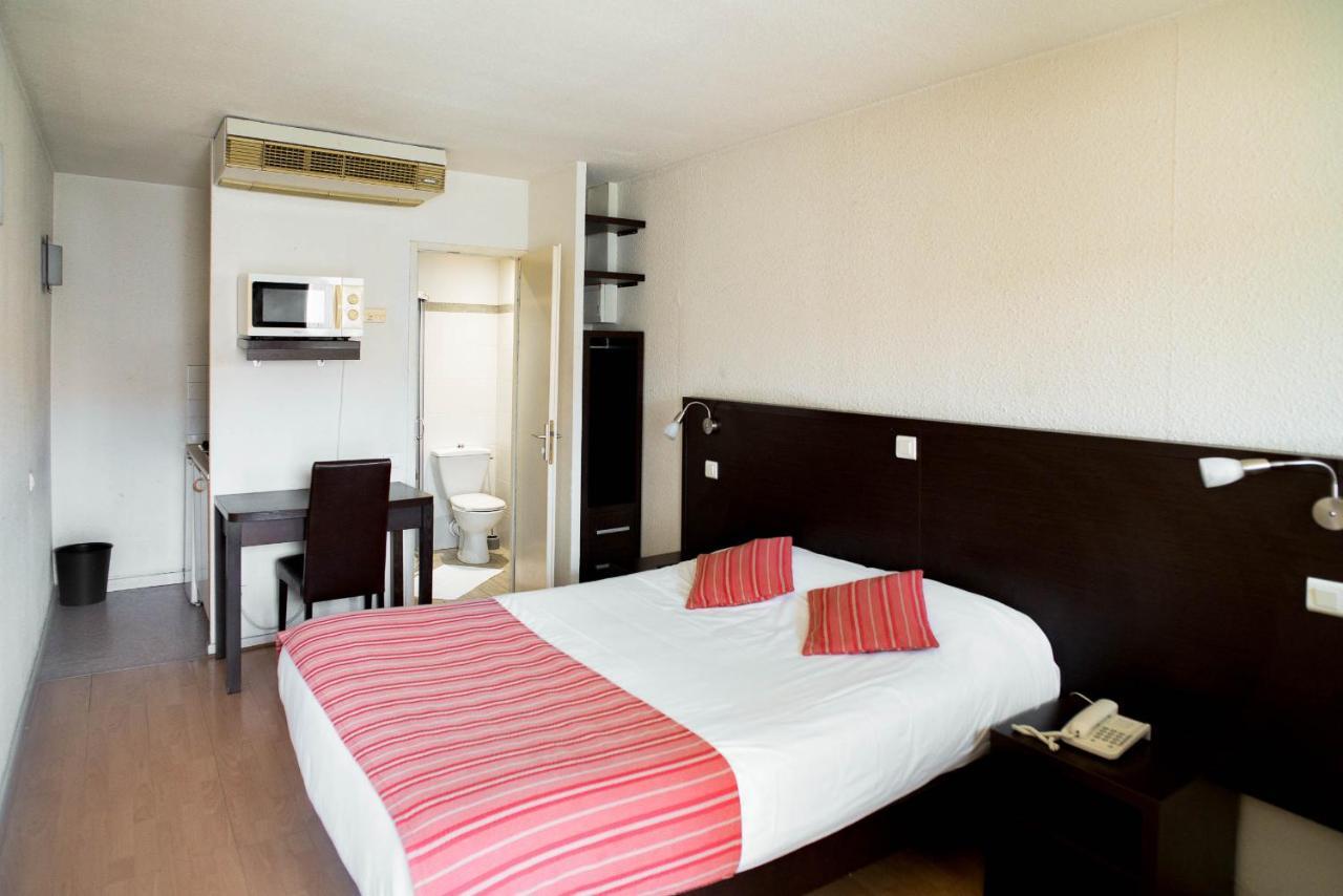 Top Motel อิสทร์ ภายนอก รูปภาพ
